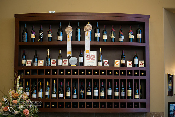 Monte De Oro Winery Wedding Photo by Photographer in Temecula.