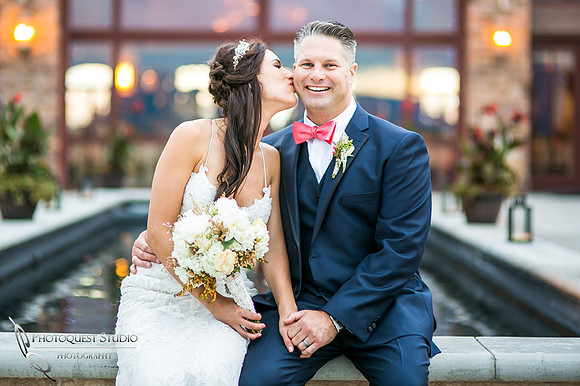 Monte De Oro Winery Wedding Photo by Photographer in Temecula.