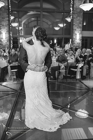 Monte De Oro Winery Wedding Photo by Photographer in Temecula.