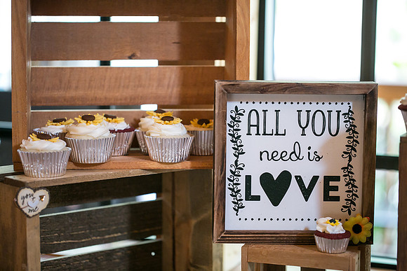 Beautiful Military Wedding at Longshadow Ranch by Temecula Wedding Photographer - Tina & Kurt (23)