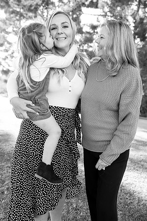 Family Photo in Dana Point by Wedding Photographer in Temecula, Fallbrook, Parris & Derek-110