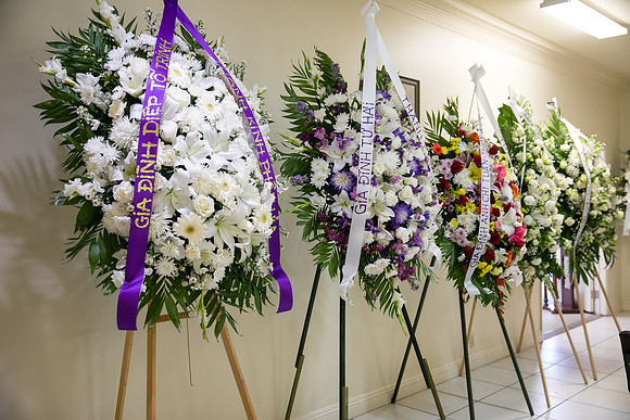 Hien's Mom Funeral-14