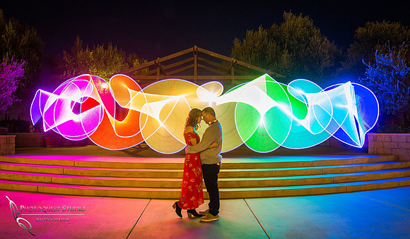 Temecula-Wedding-Photographer-with-light-painting-stick