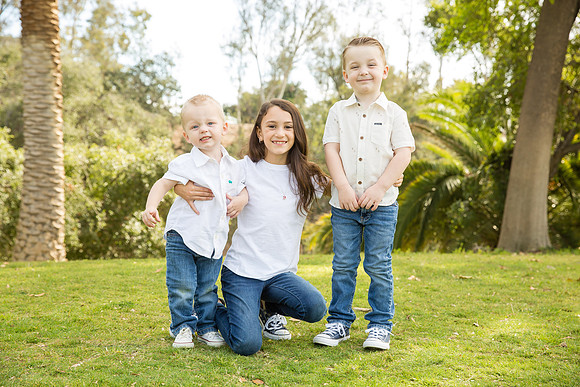 Family Photo at Hillcrest Park, Fullerton, Southern California - Emily's Family (111)