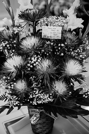 Hien's Mom Funeral-B&W (128)