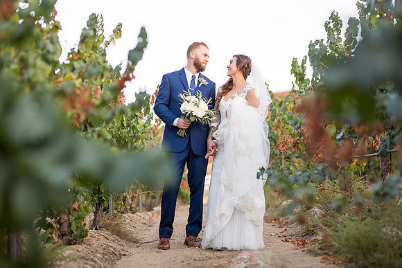 Photographer in Temecula, Longshadow Ranch Wedding, Parris and Derek (409)