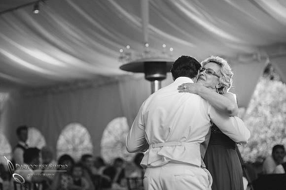 Temecula-Wedding-photographers-at-Grand-Tradtion-Estate-Fallbrook