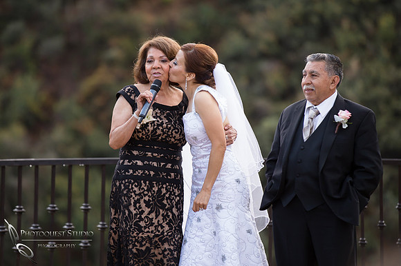 Wedding-Photos-at-Serendipity-Garden-Weddings