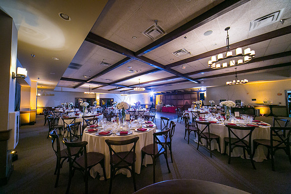 Beautiful wedding at Wiens Family Cellars Temecula Winery - Sarah & Shawn