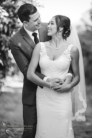 Sweet love in black and white
