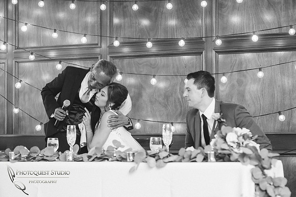 Temecula-Wedding-Photographer,-Paige-and-Alex-at-Wiens-Winery-1094