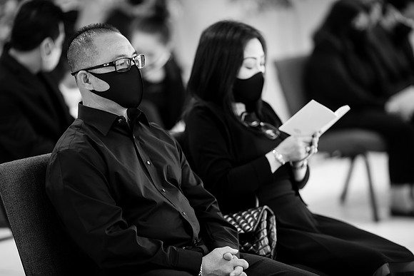 Hien's Mom Funeral-B&W (35)