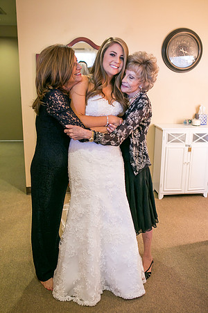 Beautiful wedding at Wiens Family Cellars Temecula Winery - Sarah & Shawn