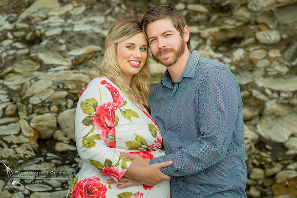 Briana's-Maternity-Photo-at-La-Jolla-Beach,-San-Diego-by-Temecula-Wedding-Photographer-18