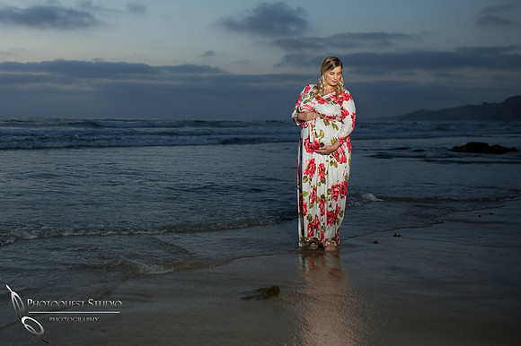 Briana's-Maternity-Photo-at-La-Jolla-Beach,-San-Diego-by-Temecula-Wedding-Photographer-80