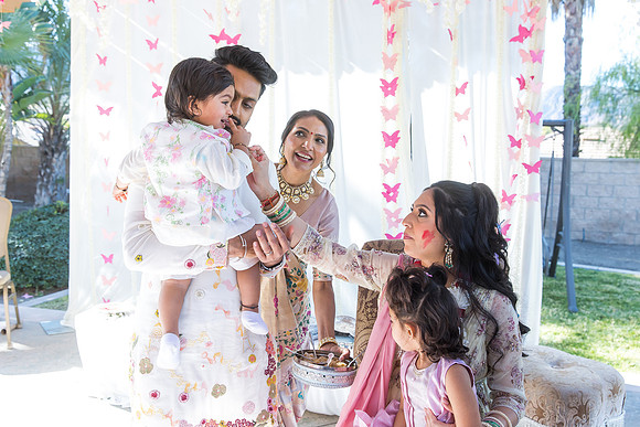 beautiful indian family little butterfly babyshower pooja parth-348
