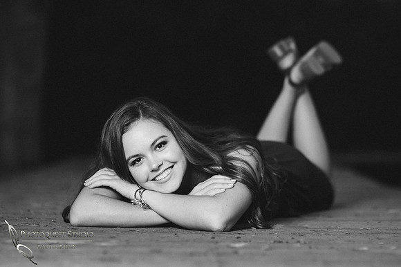 Senior-Photo,-Vista-Murrieta-High-School-by-Photoquest-Studio,Temecula-Photographer,--Korryn-(100)