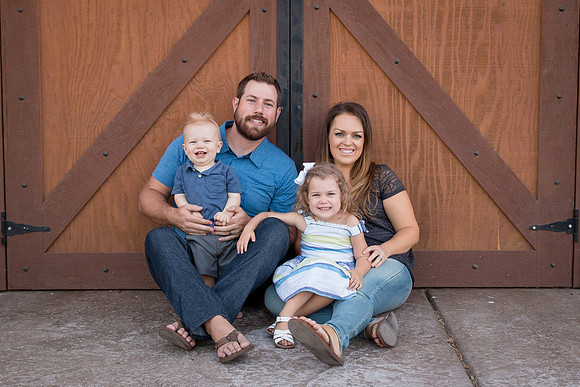 Menifee Family Photographer at Longshadow Ranch, Temecula Valley Winery