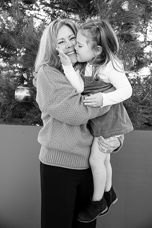 Family Photo in Dana Point by Wedding Photographer in Temecula, Fallbrook, Parris & Derek-186