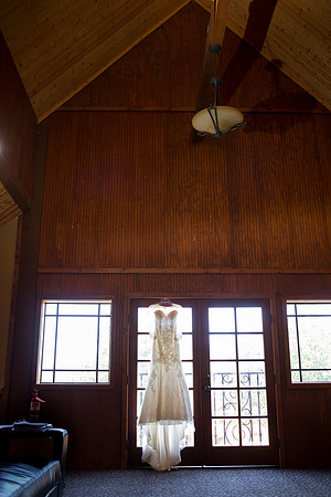 Photographer in Temecula, Longshadow Ranch Wedding, Parris and Derek (74)