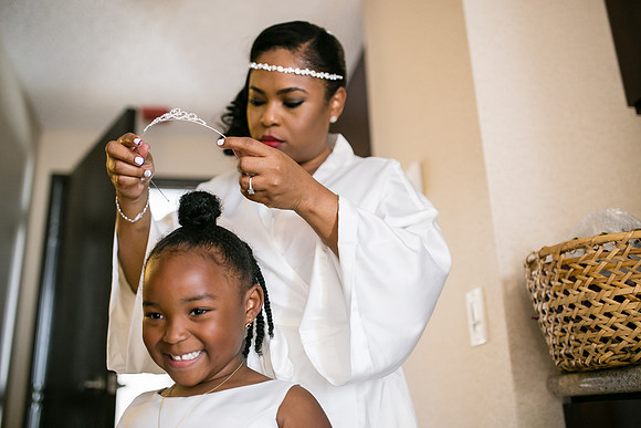 Los Angeles Wedding Photographer at Castaway Burbank, Shauneille & Steve-139