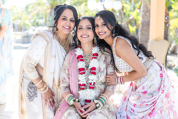 beautiful indian family little butterfly babyshower pooja parth-290