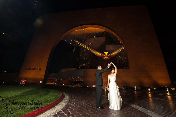 Mariners Church, Renee and Henry Segerstrom Concert Hall Center Wedding Photos by Temecula Wedding Photographer in Southern California