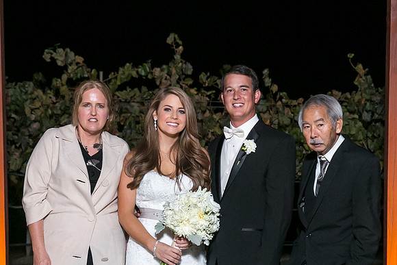 Beautiful wedding at Wiens Family Cellars Temecula Winery - Sarah & Shawn