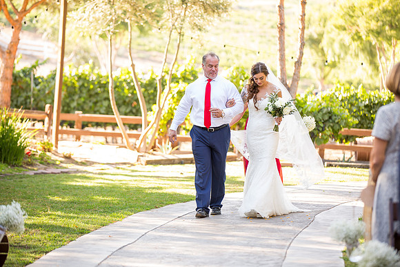 Photographer in Temecula, Longshadow Ranch Wedding, Parris and Derek (204)