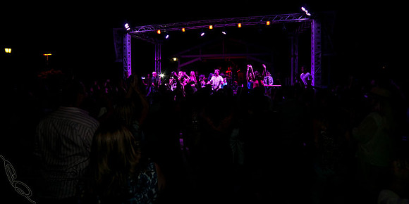 Temecula Wedding Photographer, Concert Photographer at Wiens Family Cellars Winery, The English Beat