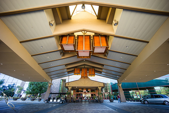 Wedding-Photo-at-Pechanga-Casino,-Temecula-Wedding-Photographer-3