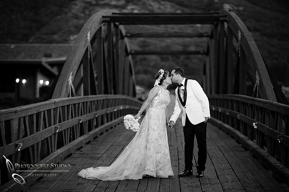 Wedding-Photo-at-Pechanga-Casino,-Temecula-Wedding-Photographer-405