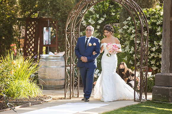 Temecula-Winery-Wedding-Photographer,-Europa-Village,-Fabiola-&-Scott-(181)