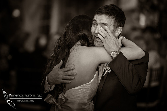 Wedding photos at Grand Tradition Estate Fallbrook by Wedding Photographer in Temecula (540)