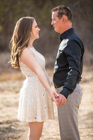 Southern California Engagement with nature in fall Photos in Fallbrook, San Diego by Temecula Winery Wedding Photographer, Sarah & Shawn