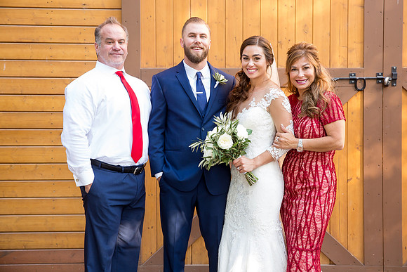 Photographer in Temecula, Longshadow Ranch Wedding, Parris and Derek (325)