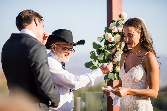 Wedding Photo at Khyra Beaucrest Ranch by Temecula Photographer, Elizabeth & Robby-10