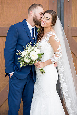 Photographer in Temecula, Longshadow Ranch Wedding, Parris and Derek (404)