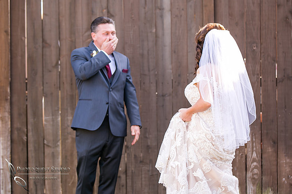 Engagement,-Wedding-Photographer-in-Temecula,-Wedding-Photo-at-Europa-Village-Winery-(6)