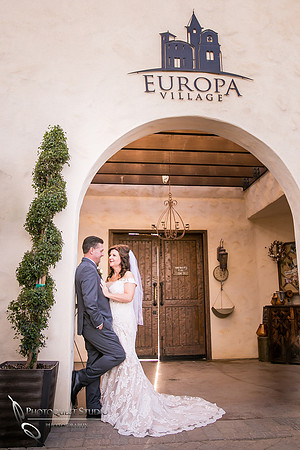 Engagement,-Wedding-Photographer-in-Temecula,-Wedding-Photo-at-Europa-Village-Winery-(9)