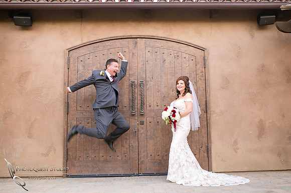 Engagement,-Wedding-Photographer-in-Temecula,-Wedding-Photo-at-Europa-Village-Winery-(33)