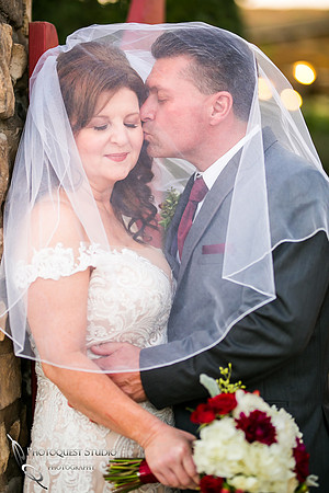 Engagement,-Wedding-Photographer-in-Temecula,-Wedding-Photo-at-Europa-Village-Winery-(34)