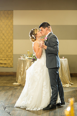 Vellano,-Wedgewood-Wedding-by-Engagement,-Wedding-Photographer-in-Temecula--52