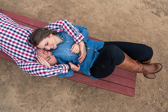 Southern California Engagement with nature in fall Photos in Fallbrook, San Diego by Temecula Winery Wedding Photographer, Sarah & Shawn