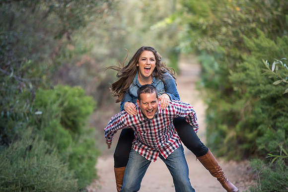 Southern California Engagement with nature in fall Photos in Fallbrook, San Diego by Temecula Winery Wedding Photographer, Sarah & Shawn