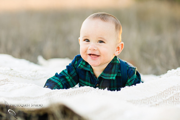 Family-Photo-by-Temecula,-Murrieta,-Menifee-Wedding-Photographer-24