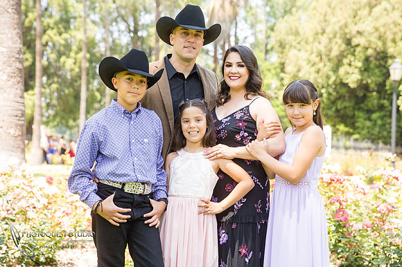 Quinceanera,-Sweet-Fifteen,-Sofia,-Temecula,-Riverside-Wedding-Photographer-98