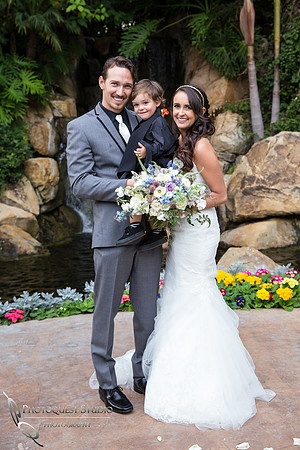 Wedding photos at Grand Tradition Estate Fallbrook by Wedding Photographer in Temecula (313)