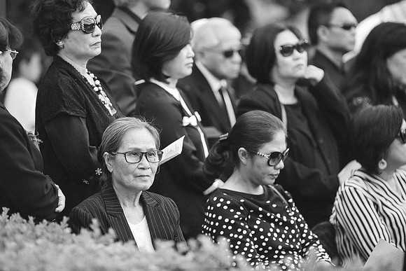 TL's Mom Funeral - B&W-210