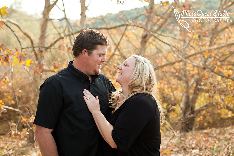 Fallbrook Engagement by Temecula Professional Wedding Photographer of PhotoQuestStudio